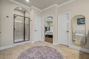 102 N Victoriana Cir, Spring, TX 77389 - Photo 25