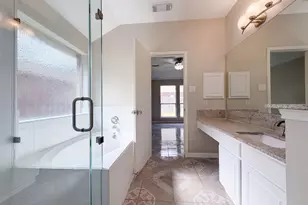 3419 Foursome Ln, Sugar Land, TX 77498 - Photo 13