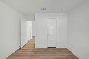 14001 Baikal Mnr Dr, Santa Fe, TX 77510 - Photo 17