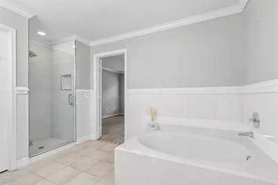 2 Summithill Place, The Woodlands, TX 77381 - Photo 19