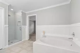 2 Summithill Pl, The Woodlands, TX 77381 - Photo 19