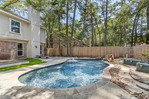 2 Summithill Pl, The Woodlands, TX 77381 - Photo 31