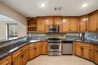 901 Longmire Road #28, Conroe, TX 77304 - Photo 11