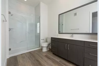 1690 North Loop #107, Houston, TX 77009 - Photo 11