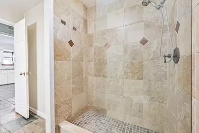 910 Evergreen Drive, Friendswood, TX 77546 - Photo 35