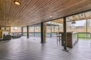 910 Evergreen Dr, Friendswood, TX 77546 - Photo 37