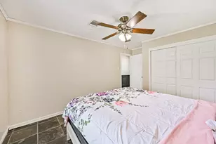 910 Evergreen Dr, Friendswood, TX 77546 - Photo 31