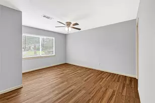 13915 Nitida St, Houston, TX 77045 - Photo 17