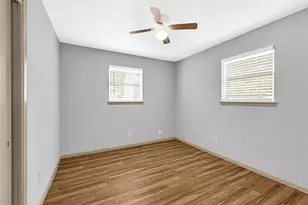 13915 Nitida St, Houston, TX 77045 - Photo 25