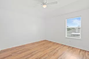 2106 Goldfinch Ln, League City, TX 77573 - Photo 35