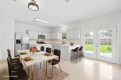 2106 Goldfinch Lane, League City, TX 77573 - Photo 9