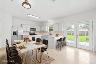 2106 Goldfinch Ln, League City, TX 77573 - Photo 9