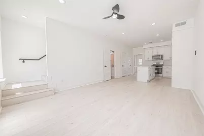 4135 Mallow St Unit A, Houston, TX 77051 - Photo 5