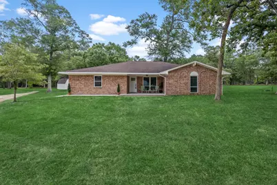14974 East Dr, Conroe, TX 77302 - Photo 1