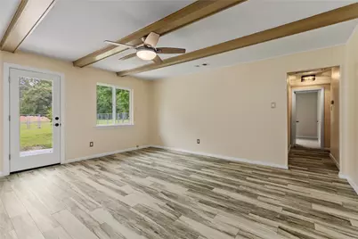 14974 East Dr, Conroe, TX 77302 - Photo 11