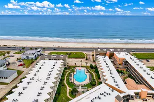6300 Seawall Blvd, Galveston, TX 77551 - Photo 31