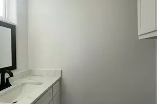 322 Little Spg Ct, Anahuac, TX 77514 - Photo 3