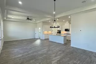 322 Little Spg Ct, Anahuac, TX 77514 - Photo 9