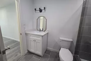 712 Ball, Galveston, TX 77550 - Photo 7