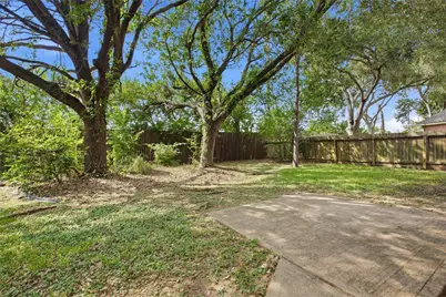 16810 Benwick Drive, Sugar Land, TX 77498 - Photo 35