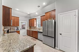 12942 Shady Grove Ln, Montgomery, TX 77356 - Photo 7