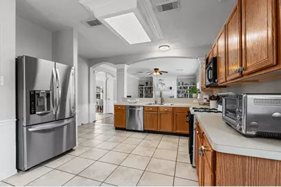 3014 Glenwood Drive, Pearland, TX 77584 - Photo 11