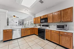 3014 Glenwood Dr, Pearland, TX 77584 - Photo 11