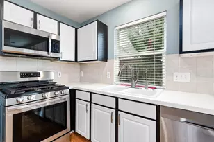 6526 Horsepen Bayou Dr, Houston, TX 77084 - Photo 11