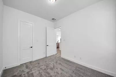9438 Chateau Hill Drive, Manvel, TX 77578 - Photo 25