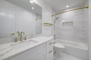 1012 Dorothy St, Houston, TX 77008 - Photo 5