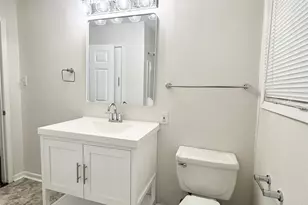 824 S Anderson St, Angleton, TX 77515 - Photo 15