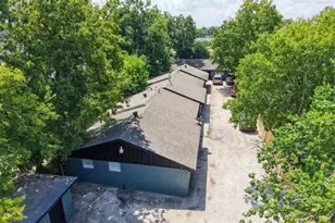 5022 Mallow St, Houston, TX 77033 - Photo 19