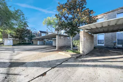 3722 Woodchase Drive, Houston, TX 77042 - Photo 27