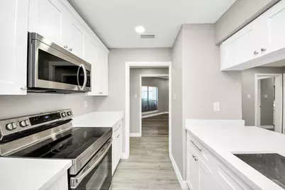 3722 Woodchase Drive, Houston, TX 77042 - Photo 9