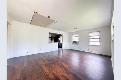 8624 Lawnridge Street, Houston, TX 77016 - Photo 5