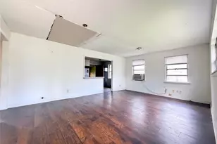 8624 Lawnridge St, Houston, TX 77016 - Photo 5