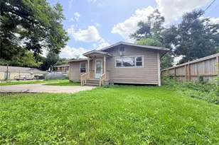 8624 Lawnridge St, Houston, TX 77016 - Photo 3