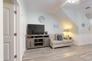 1813 S 11th St, Port Aransas, TX 78373 - Photo 9