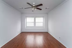 2322 Cool Springs Ln, Sugar Land, TX 77498 - Photo 25