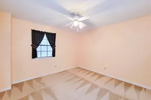 12002 Cedarcliff Ct, Houston, TX 77070 - Photo 23