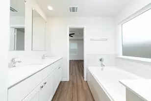 2130 Creole Crk Ln, Houston, TX 77090 - Photo 17