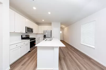 2130 Creole Creek Lane, Houston, TX 77090 - Photo 5