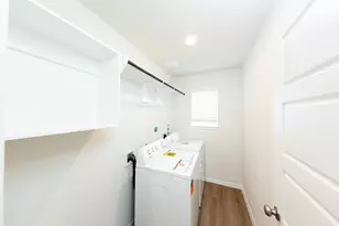 2130 Creole Crk Ln, Houston, TX 77090 - Photo 11