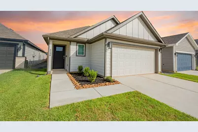 2130 Creole Creek Lane, Houston, TX 77090 - Photo 1