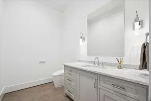 3735 Tartan Ln, Houston, TX 77025 - Photo 11