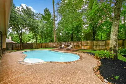 18 Blue Wildflower Place, The Woodlands, TX 77354 - Photo 47