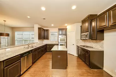 18 Blue Wildflower Place, The Woodlands, TX 77354 - Photo 15