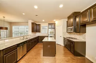 18 Blue Wildflower Pl, The Woodlands, TX 77354 - Photo 15