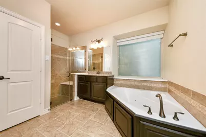 18 Blue Wildflower Place, The Woodlands, TX 77354 - Photo 29