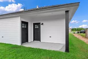 255 Rd 5506, Cleveland, TX 77327 - Photo 27